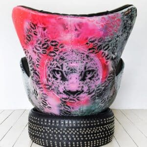 Egg chair - Miami kissy kissy panther